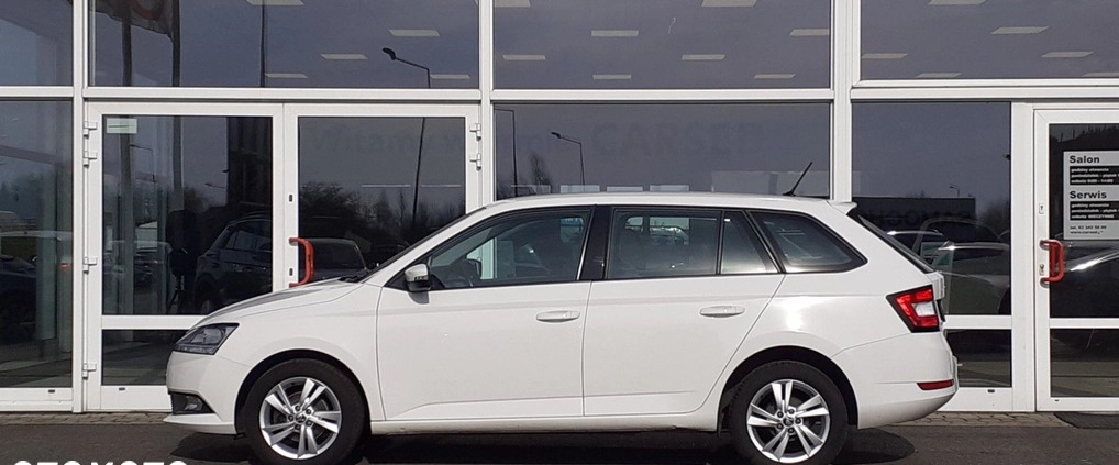 Skoda Fabia cena 43900 przebieg: 142587, rok produkcji 2020 z Pieszyce małe 529
